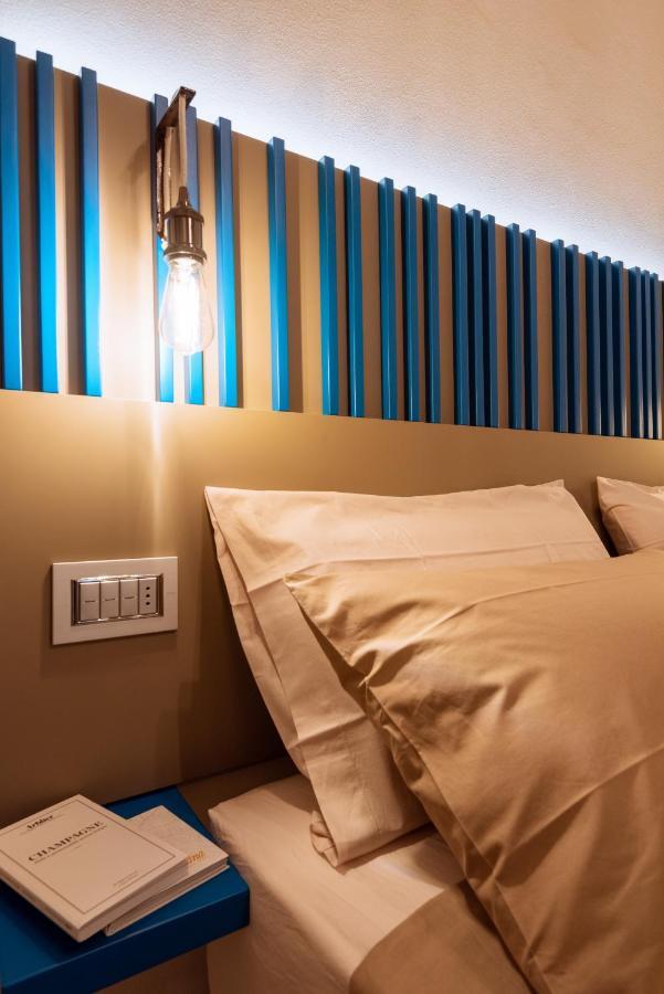 Dreamy Apartment Tre Corone Old Town Desenzano del Garda Zewnętrze zdjęcie